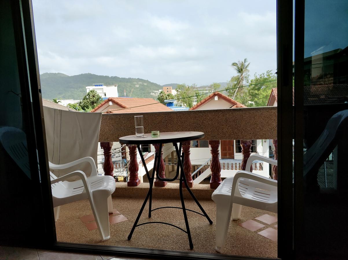 Waree'S Guesthouse Kata Beach  Eksteriør billede