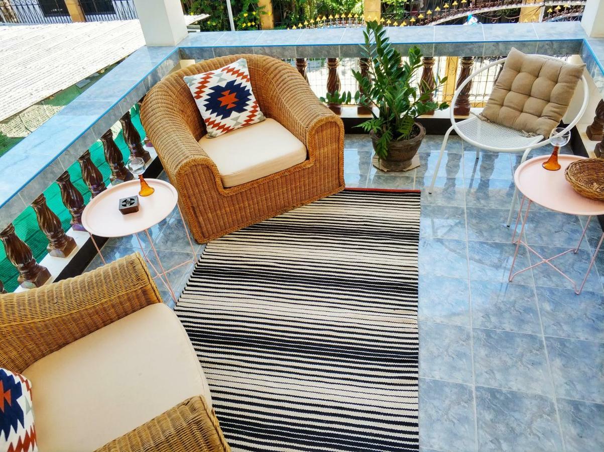 Waree'S Guesthouse Kata Beach  Eksteriør billede
